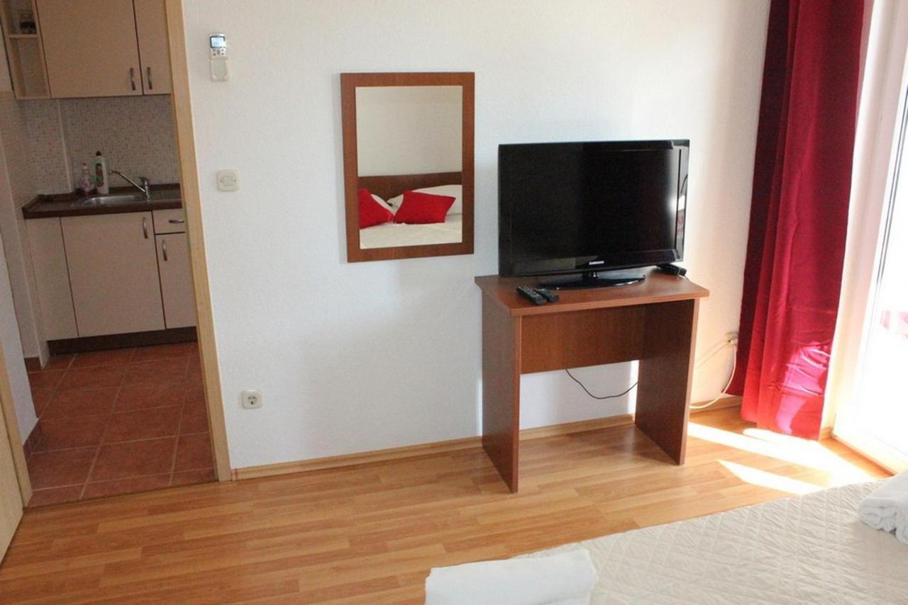 Hotel Dems à Živogošće Extérieur photo
